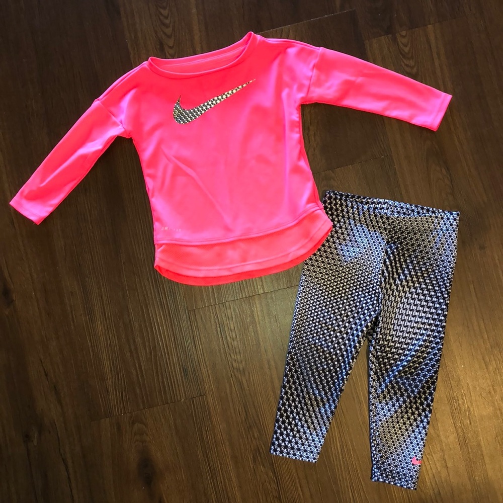 BABY GIRL / TODDLER / NIKE SET / DRI FIT